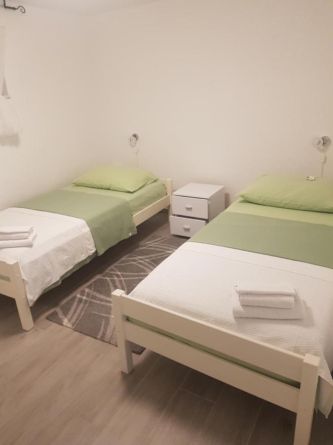 Apartment Jura Bilo Примоштен Экстерьер фото